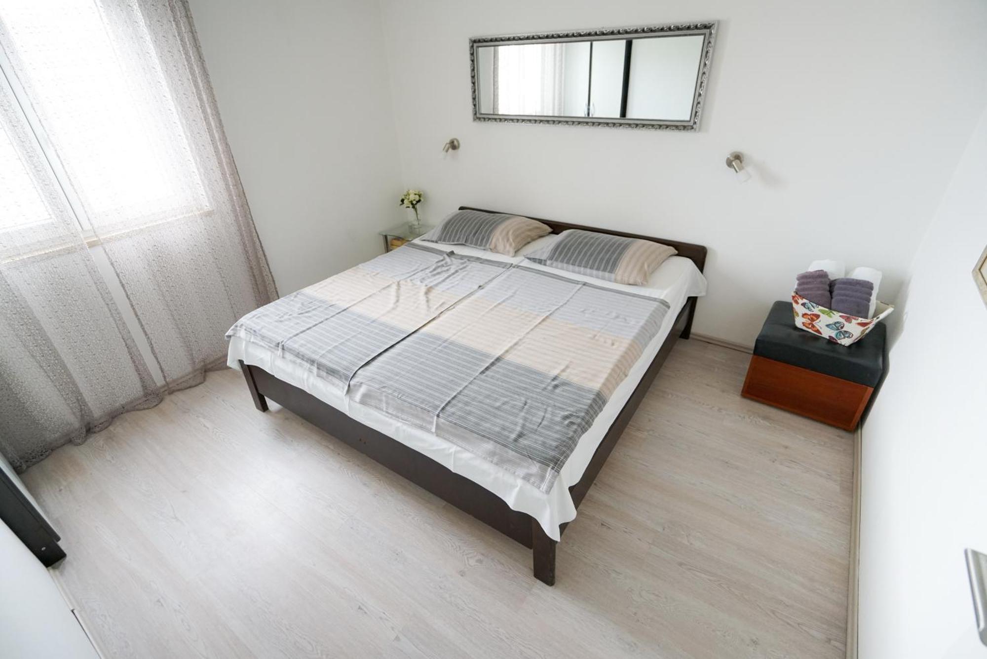 Apartments Osljak Преко Экстерьер фото